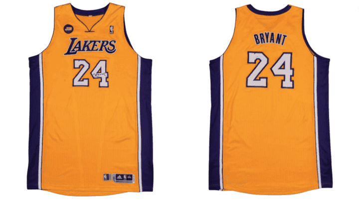 Cover Image for Kobe Bryant's 'Achilles jersey' sells for $1.22 million at Goldin