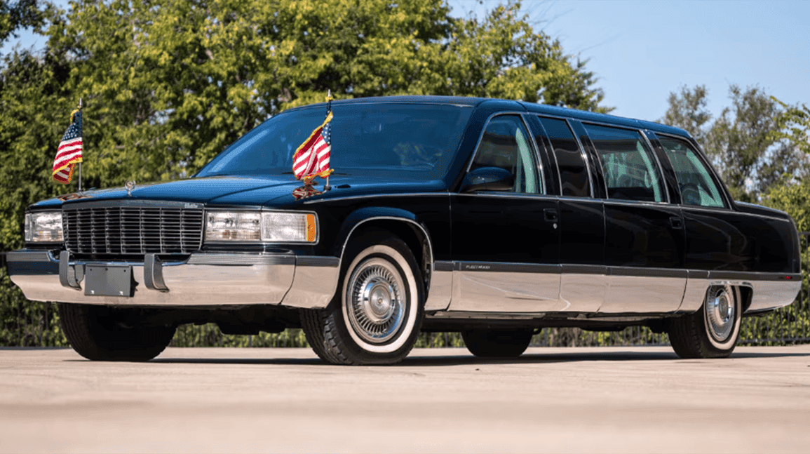 President Clinton's limo headed to auction