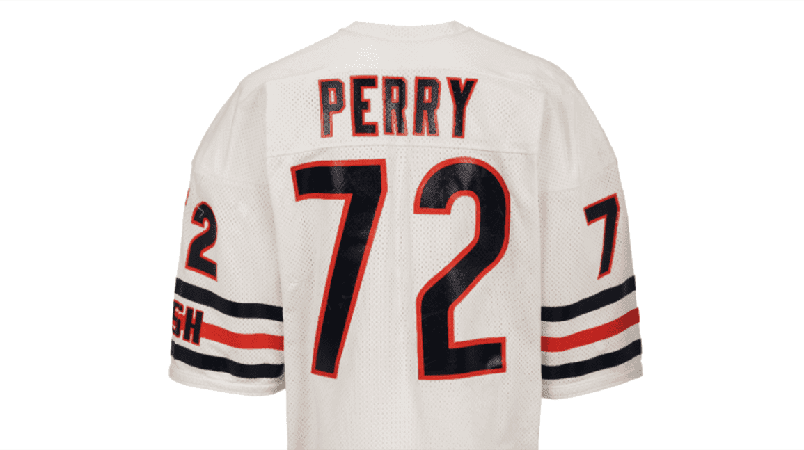 Cover Image for William "Refrigerator" Perry's Super Bowl jersey hits auction block