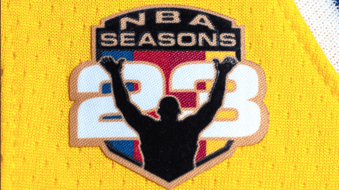 LeBron James' 23rd season patch to be placed in Topps cards