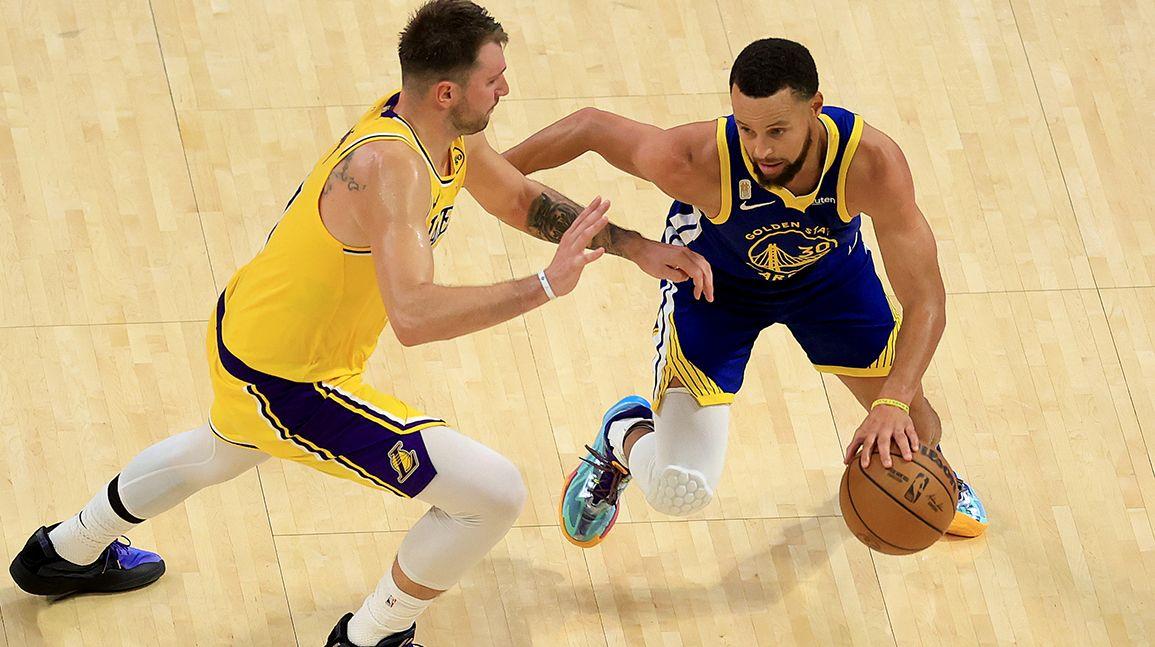 Steph Curry bumps Luka Dončić from top spot on NBA jersey sales list